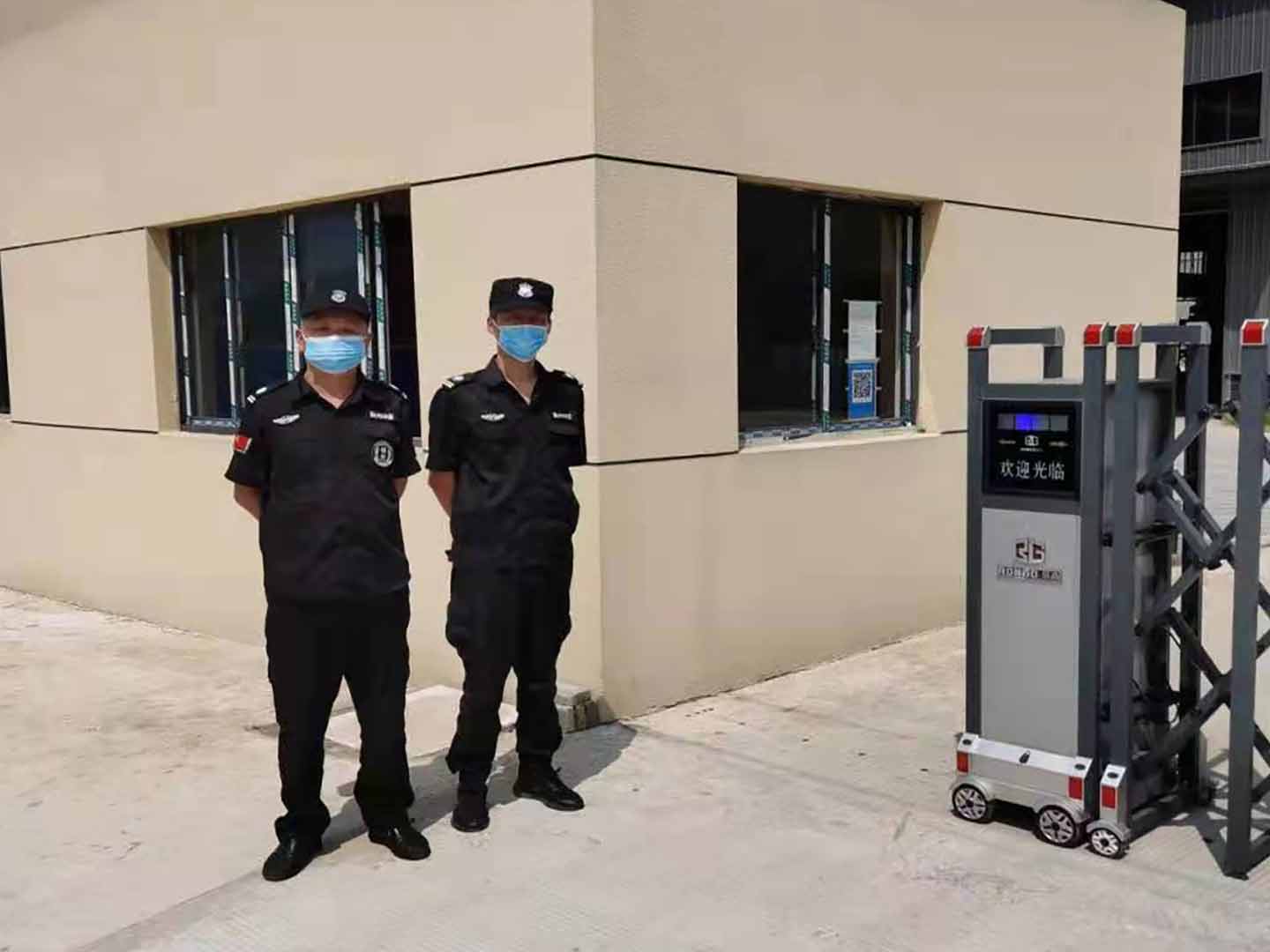 守护江城 武汉戎威天成保安服务的工厂执勤使命